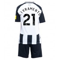 Echipament fotbal Newcastle United Tino Livramento #21 Tricou Acasa 2024-25 pentru copii maneca scurta (+ Pantaloni scurti)